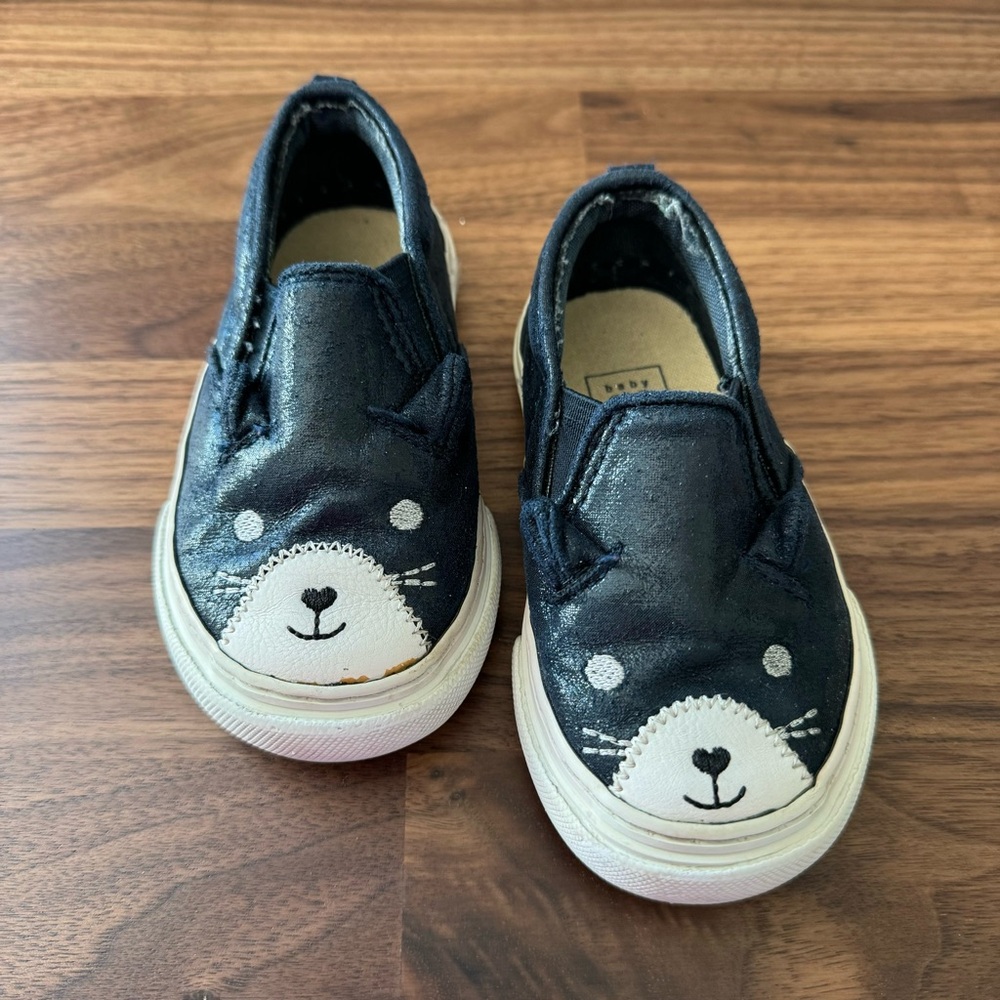 Baby GAP Toddler Slip-on Navy Sneakers - Size 6